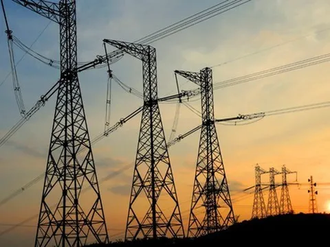 Chỉ 5-10 năm tới, Việt Nam có thể xuất khẩu tới 10.000 MW điện sang Campuchia, Singapore và nhiều nước khác