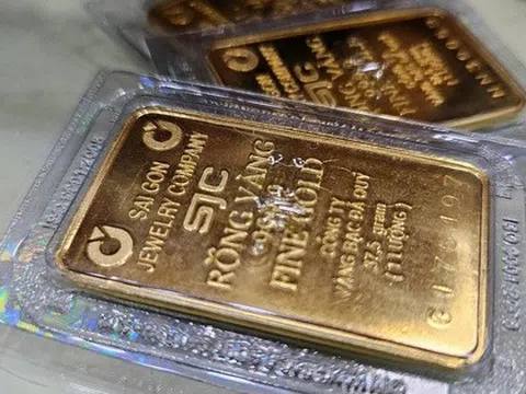 Cuối ngày 21-4, giá vàng miếng SJC tăng vọt lên mức chưa từng thấy
