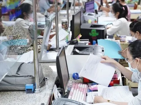 Bỏ 'biên chế suốt đời', liên thông trong công tác cán bộ