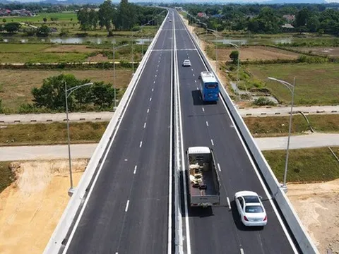 Chính thức khai thác hai cao tốc hơn 17.300 tỷ qua Hà Tĩnh