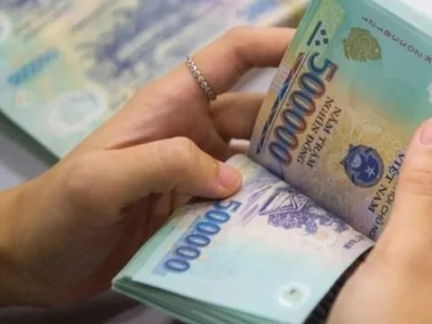 Lương, thưởng với người lao động làm việc không nghỉ lễ 30/4-1/5