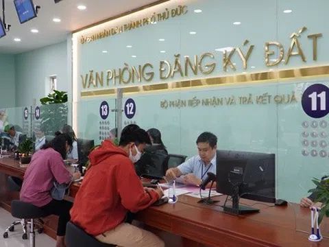 TP HCM: Đề xuất chính quyền cấp xã được thu hồi đất, cấp sổ hồng
