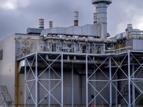 Ông Trump giảm nhẹ thuế quan cho ngành ô tô