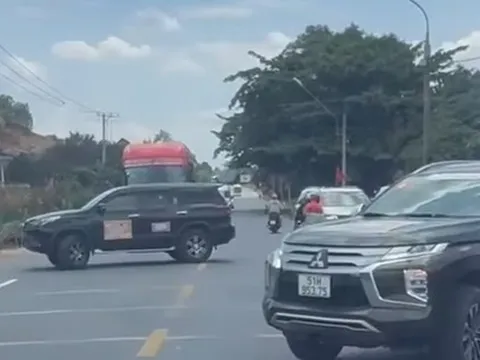 Xác minh đoàn xe doanh nhân chặn quốc lộ 20 để băng qua đường