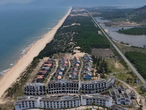 Dự án chậm tiến độ 'vò nát' những địa danh nổi tiếng ở Huế