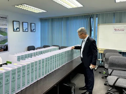 207 tập tài liệu, 7 tháng nước rút và kế hoạch lột xác "thỏi nam châm" thu hút giới đầu tư của Việt Nam