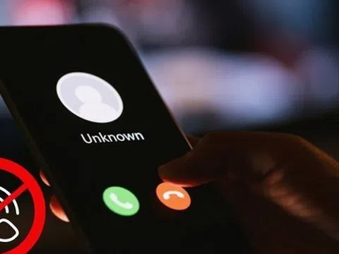 Nữ sinh viên bị công an dỏm đe dọa, dạy nói dối bố mẹ để chuyển 3 tỷ đồng