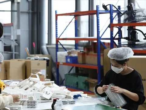Làm sao để người dân yên tâm lấy tiền ra đầu tư kinh doanh?