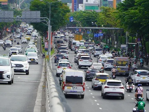 Cục Môi trường chính thức lên tiếng về quy định khí thải với ô tô tại Hà Nội và TP HCM