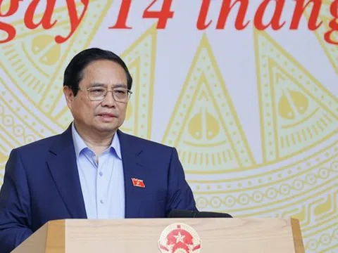 Thủ tướng: Lập tổ công tác đặc biệt, mở đợt cao điểm truy quét buôn lậu, hàng giả