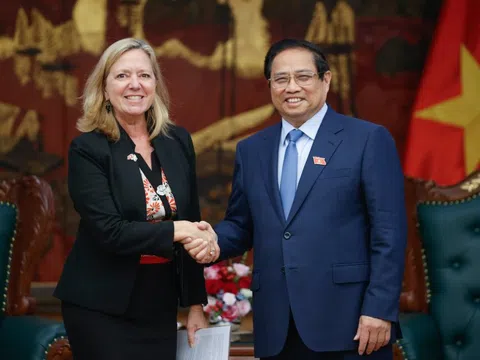 Thủ tướng đề nghị World Bank hỗ trợ vốn để Việt Nam triển khai đường sắt cao tốc Bắc-Nam 67 tỷ USD
