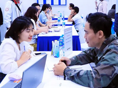 Người đủ điều kiện nhận lương hưu không được hưởng trợ cấp thất nghiệp