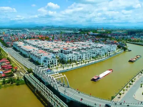 Từ nơi hoang sơ, kiệt quệ, vươn mình thành địa phương duy nhất Việt Nam tăng trưởng GRDP trên 10% suốt 10 năm liên tiếp