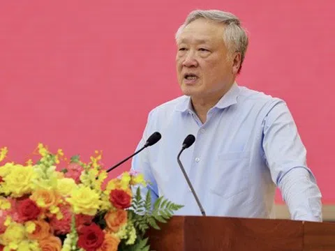 Phó Thủ tướng Thường trực Nguyễn Hòa Bình: Làm tiếp hay nghỉ đều phải vì lợi ích chung