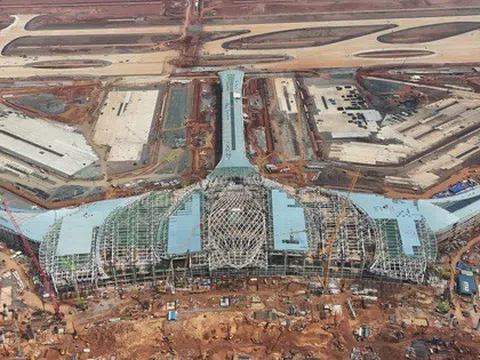 Kiểm tra dự án sân bay Long Thành, Bộ trưởng Xây dựng chỉ đạo "nóng"