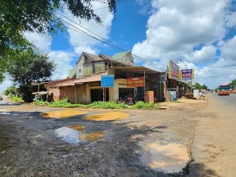 Bộ Xây dựng ra 'tối hậu thư' dự án ì ạch 1.800 tỷ đồng