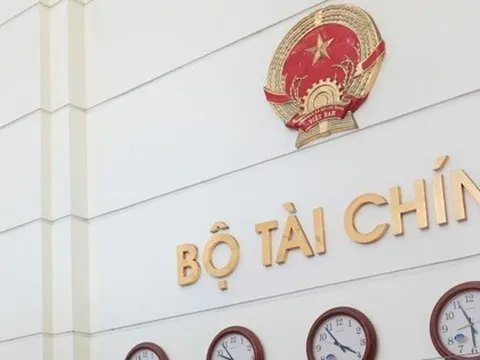 Bộ Tài chính có hơn 10.400 người nghỉ hưu trước tuổi