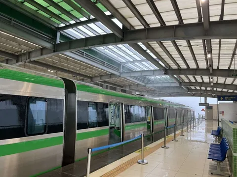 Lãnh đạo Hanoi Metro nói gì về sự việc nước mưa chảy lênh láng ở nhà ga tàu Cát Linh - Hà Đông?