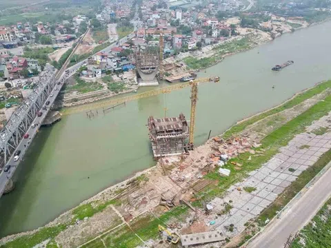 Dự án 1.800 tỷ đồng gặp khó, cây cầu quay hơn 100 năm tuổi ở Hà Nội chưa thể 'về hưu'