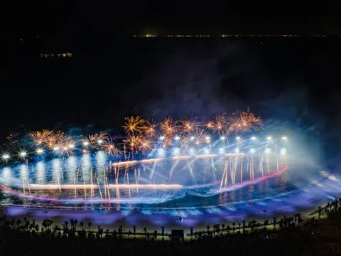 Lý do phải đến Cát Bà ngay tối 30/5 để thưởng thức show diễn 2 kỷ lục Guinness