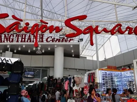 TTTM gắn đàm nội bộ báo động tiểu thương đóng cửa ngay khi Quản lý thị trường xuất hiện: Đại gia nào sở hữu?