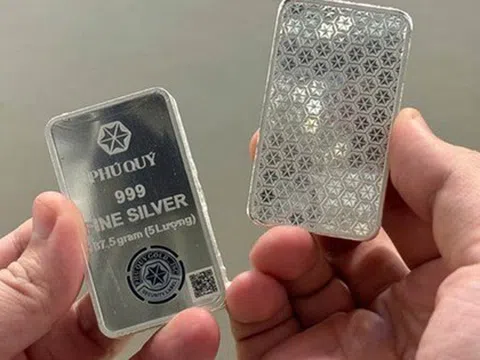 Giá bạc thỏi trong nước bật tăng mạnh gần 4%
