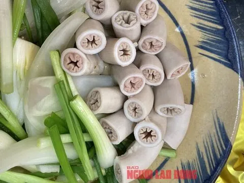 Hai tiệm lòng xe điếu ở TP HCM bị xử phạt