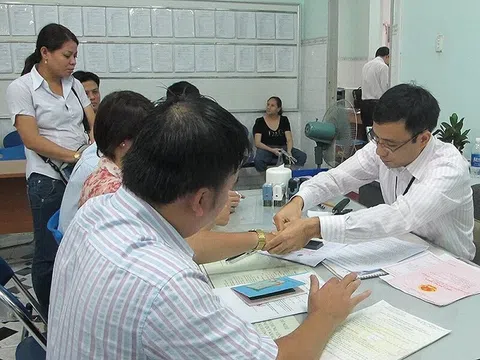 Từ 1/7, người dân khi đi công chứng hợp đồng sẽ được bớt một loại giấy tờ sau