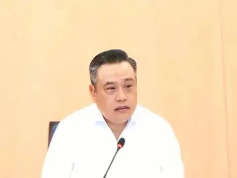 Chủ tịch Hà Nội: Quyết tâm thực hiện giảm xe máy 4 quận nội đô