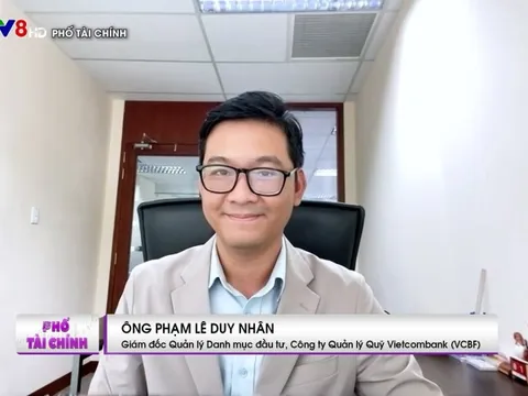 Dòng tiền dồi dào, vì sao thị trường vẫn chưa bứt phá?
