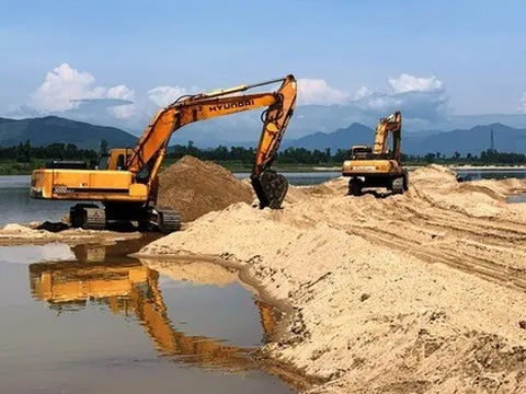 Giá vật liệu xây dựng tăng cao bất thường, Thủ tướng yêu cầu Bộ Công an vào cuộc