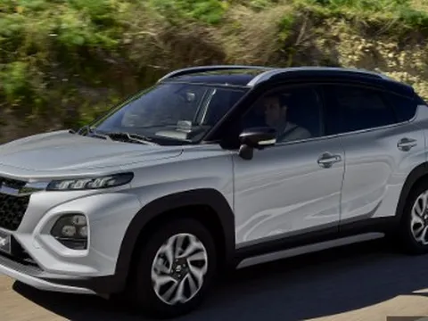 Xe gầm cao Nhật chuẩn bị về Việt Nam giá quy đổi 400 triệu: Vì sao nói chỉ số an toàn cực mạnh?