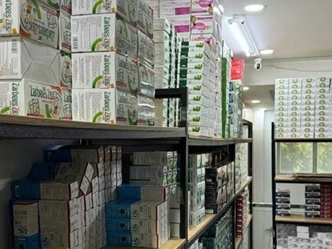 Hoạt động bí hiểm của công ty đứng sau vụ đổ thực phẩm chức năng ở Bình Chánh