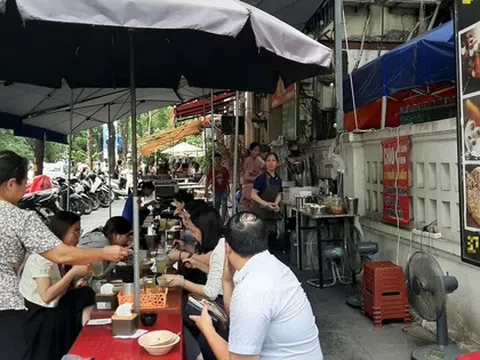 Hộ kinh doanh rục rịch tăng giá hàng hóa