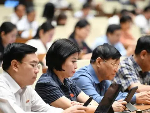 Đại biểu đề nghị đẩy nhanh tiến độ cải cách chính sách tiền lương sau sáp nhập