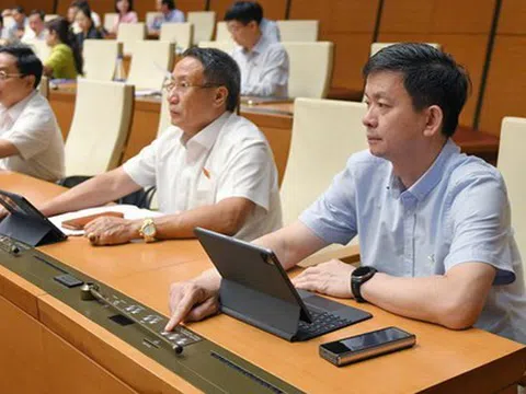 Quốc hội "chốt" giảm thuế cho báo chí