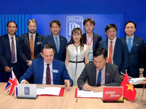 Hãng hàng không của tỷ phú Nguyễn Thị Phương Thảo "bắt tay" Rolls-Royce ký hợp đồng mới 40 động cơ Trent 7000