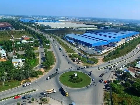 “Đại gia” khu công nghiệp vốn hoá 3.600 tỷ nộp hồ sơ niêm yết HoSE