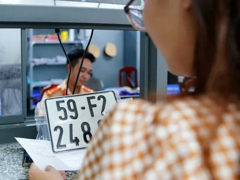 Từ 1/7, giấy tờ đăng ký xe của người dân ở 34 tỉnh, thành sau sáp nhập sẽ thay đổi như thế nào?