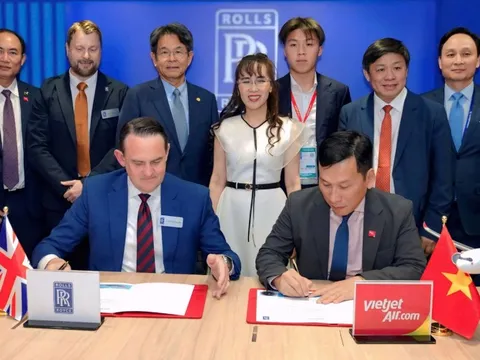 Vietjet ký đơn hàng mới 40 động cơ Trent 7000 với Rolls-Royce