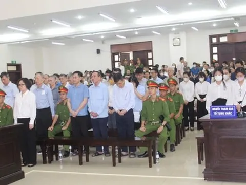 Hơn 100 bị hại xin giảm nhẹ hình phạt cho ông Trịnh Văn Quyết