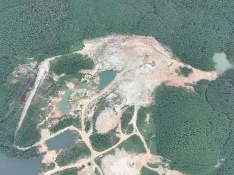 Vi phạm 13 lỗi, doanh nghiệp khai thác đá quý bị xử phạt gần 800 triệu đồng