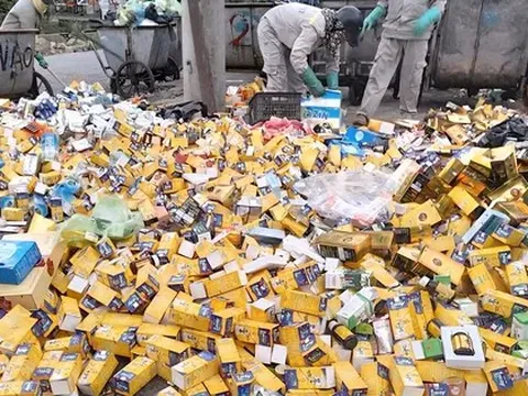 'Lộ diện' chủ nhân lô thực phẩm chức năng đổ tại bãi rác ở Hạ Long