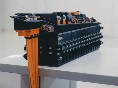 Pin xe điện sạc đầy chỉ mất... 18 giây sắp được sản xuất hàng loạt