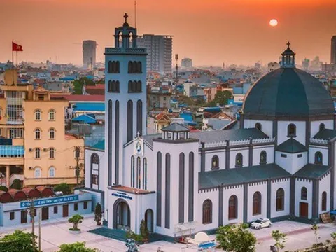 Trước thềm sáp nhập, xuất hiện địa phương đầu tiên ghi nhận tăng trưởng GRDP đạt 2 con số trong 6 tháng đầu năm 2025