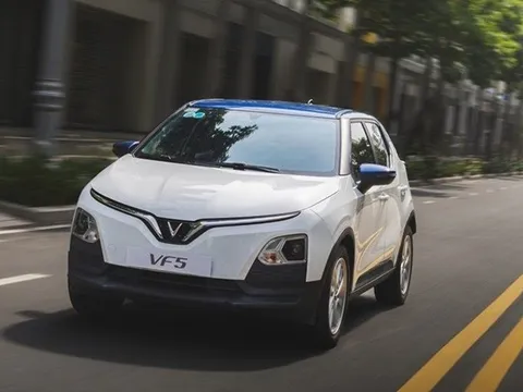 Chuyện thật như đùa: Xe điện VinFast chạy hơn 16 vạn km, chỉ chai… 1% pin