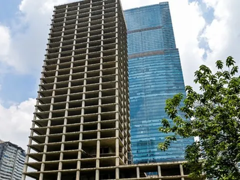 Bộ Xây dựng chỉ đạo Vicem sớm hoàn thiện tòa tháp nghìn tỷ 'đắp chiếu' cả chục năm