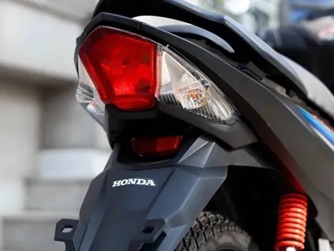 Xe máy số “siêu tiết kiệm” của Honda bất ngờ giảm sâu, chỉ tốn 1,56 lit/100 km