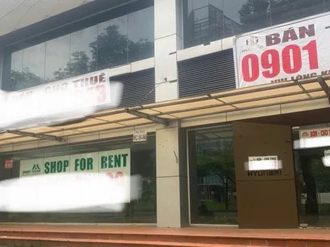 "Phố nhà giàu" Phú Mỹ Hưng đìu hiu, mặt bằng cho thuê treo bảng dài ngày, vắng người thuê