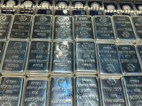 Giá bạc hôm nay 23/6: giữ đà ổn định